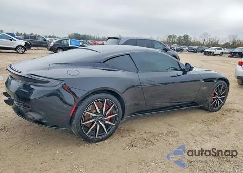 2018 Aston Martin Db11 z USA, uszkodzony, nr VIN SCFRMFAV8JGL03692